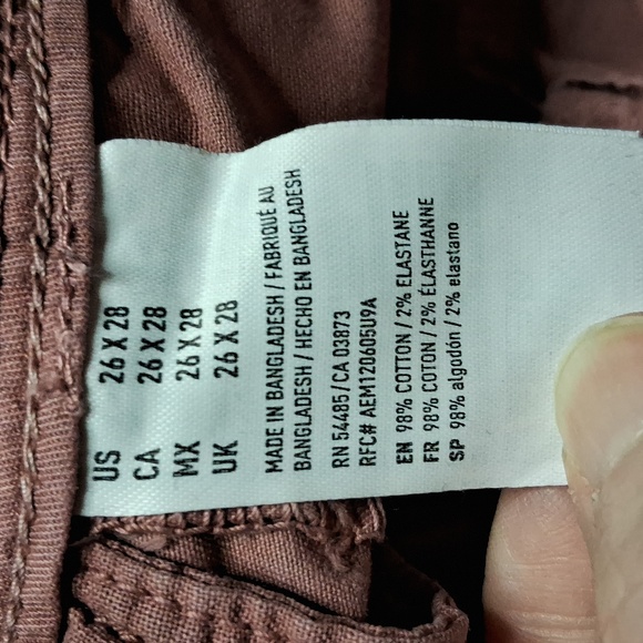 American Eagle woman's size 26 X 28 extreme flex pants - Picture 4 of 4